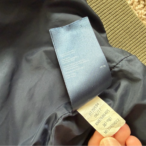 Tommy Hilfiger Olive Green Puffer Jacket - Picture 6 of 9